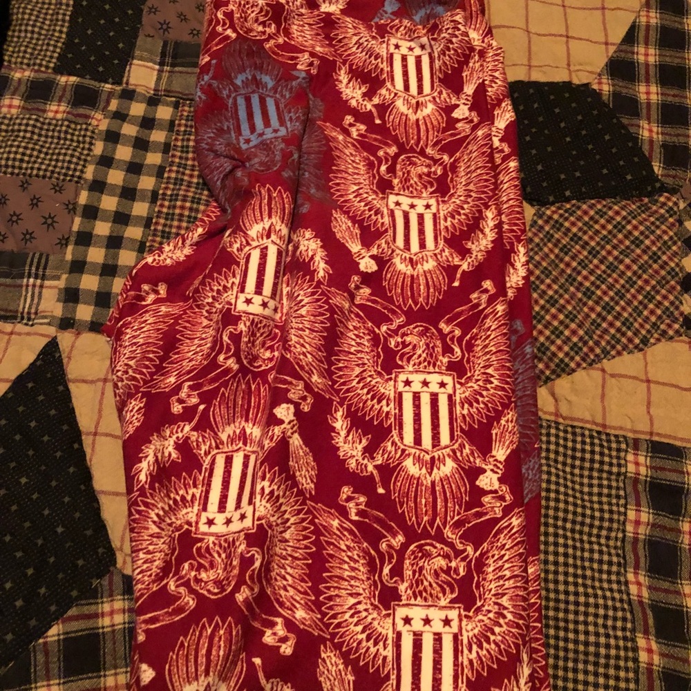 One size leggings lularoe